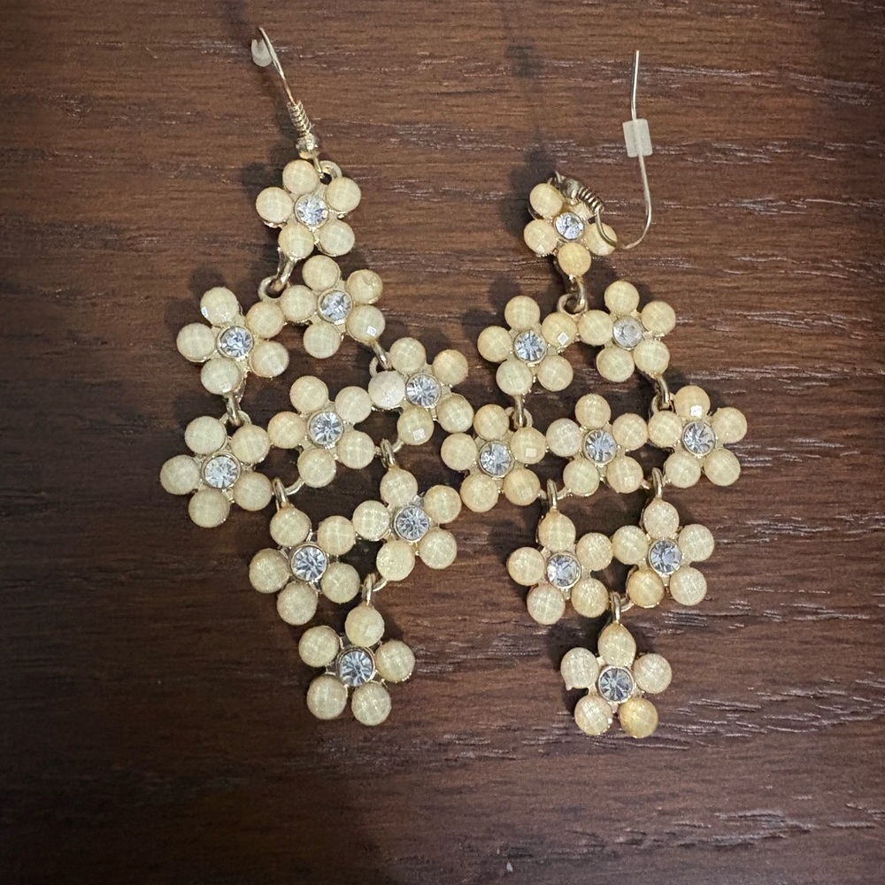 Flower Drop Earrings